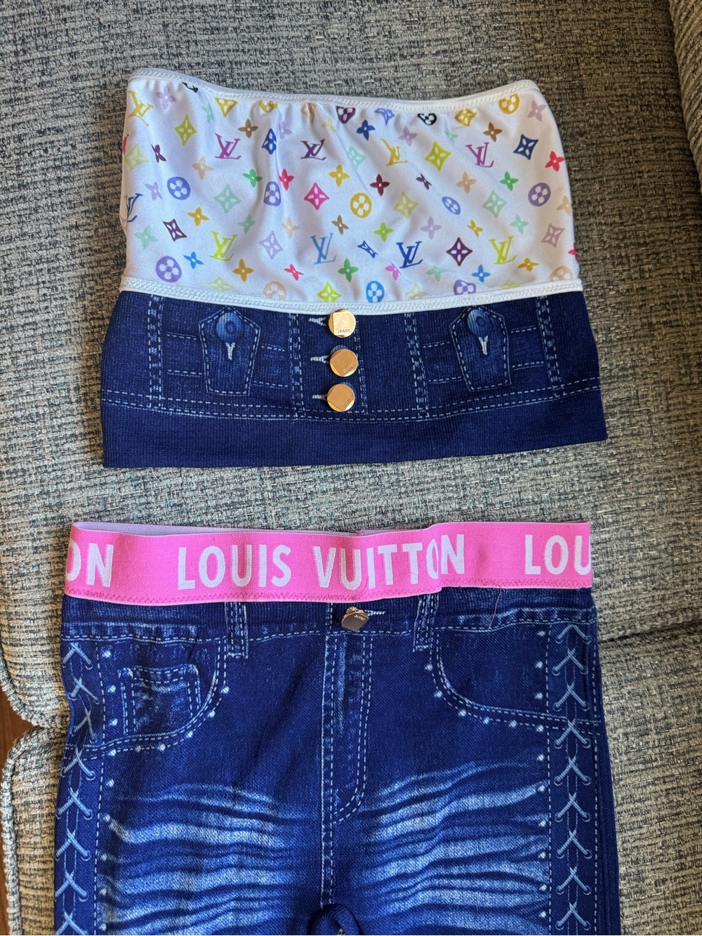 LV MONOGRAM crop top & leggings rave SEXY